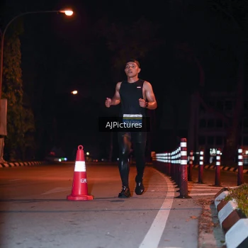 Runner Photo 3439726