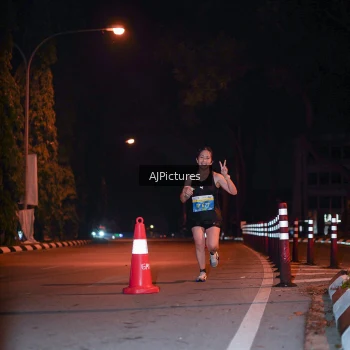 Runner Photo 3439754