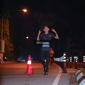 Runner Photo 3439775