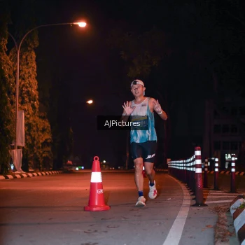 Runner Photo 3439777