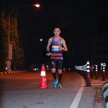 Runner Photo 3439784
