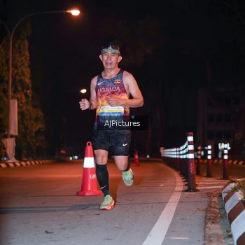 Runner Photo 3439790