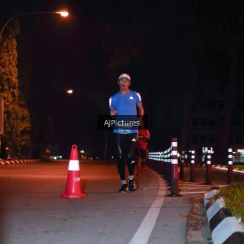 Runner Photo 3439796