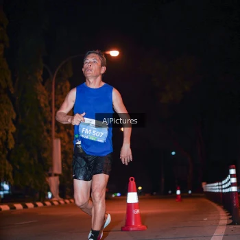 Runner Photo 3439800