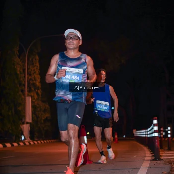 Runner Photo 3439802