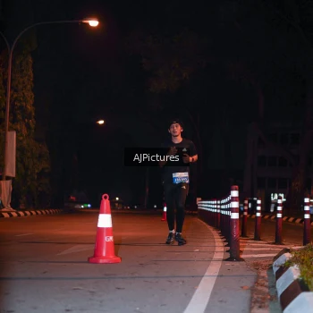 Runner Photo 3439819