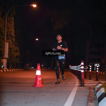 Runner Photo 3439820