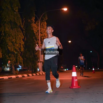 Runner Photo 3439835