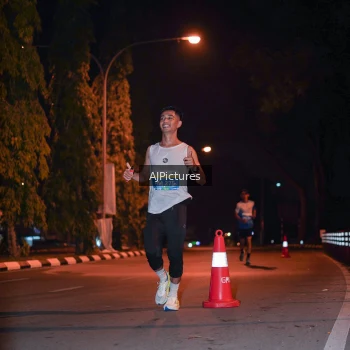 Runner Photo 3439839