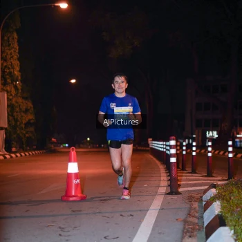 Runner Photo 3439845