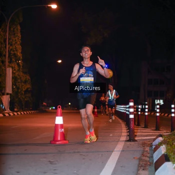 Runner Photo 3439860