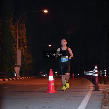 Runner Photo 3439871