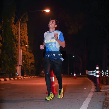 Runner Photo 3439886