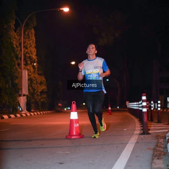 Runner Photo 3439888