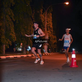 Runner Photo 3439906