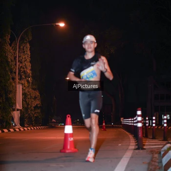 Runner Photo 3439909