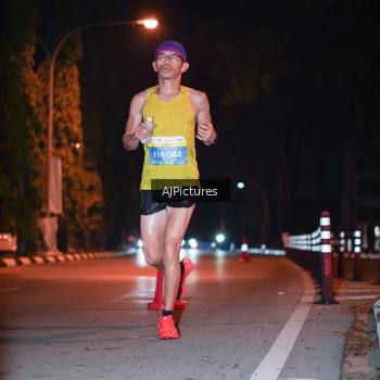 Runner Photo 3439911