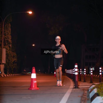 Runner Photo 3439914