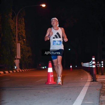 Runner Photo 3439918