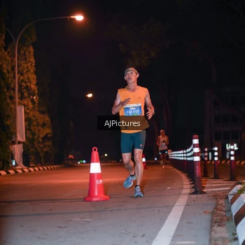 Runner Photo 3439922