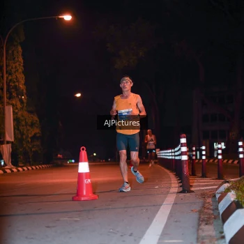 Runner Photo 3439923