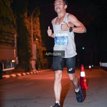 Runner Photo 3439924