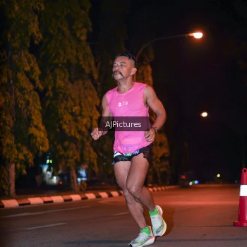 Runner Photo 3439946