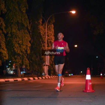 Runner Photo 3439950