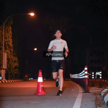 Runner Photo 3439953