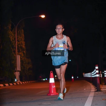 Runner Photo 3439957