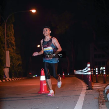 Runner Photo 3439959