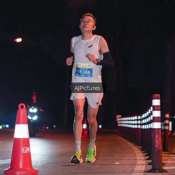 Runner Photo 3439973