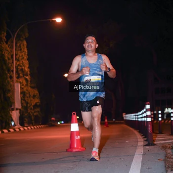 Runner Photo 3439983