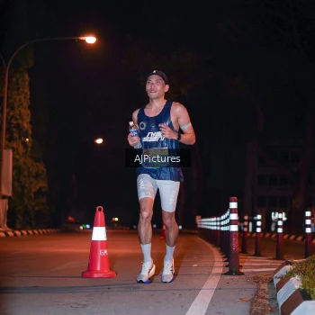 Runner Photo 3439995