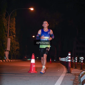 Runner Photo 3439998