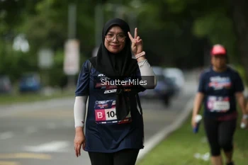 Runner Photo 34400