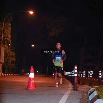 Runner Photo 3440000