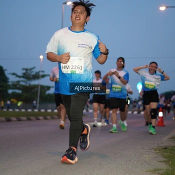 Runner Photo 3440011