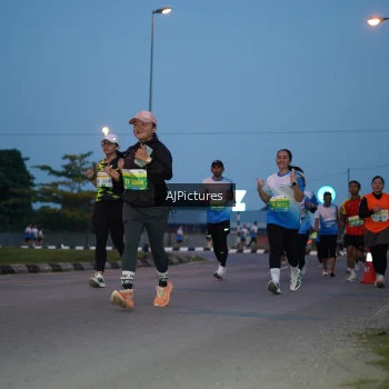 Runner Photo 3440038