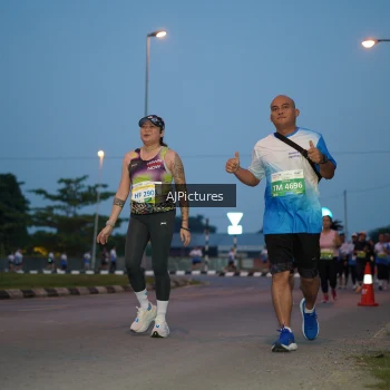 Runner Photo 3440047