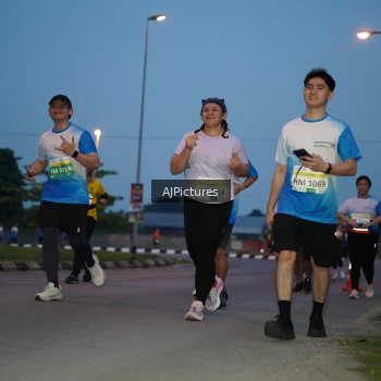 Runner Photo 3440052