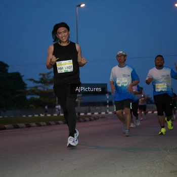 Runner Photo 3440250