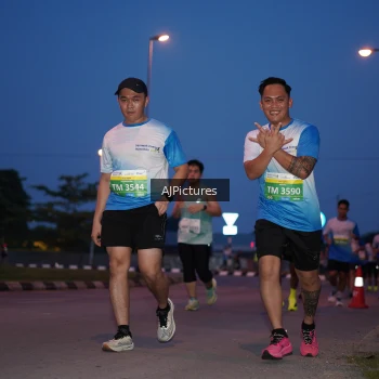 Runner Photo 3440254