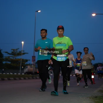 Runner Photo 3440259