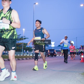 Runner Photo 3440301