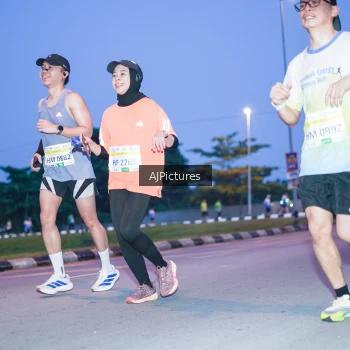 Runner Photo 3440313
