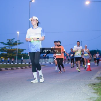 Runner Photo 3440317