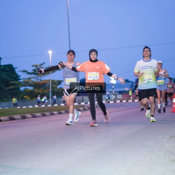 Runner Photo 3440318