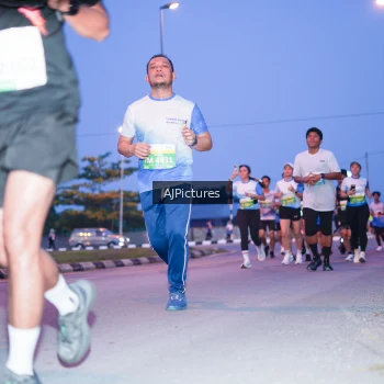 Runner Photo 3440339
