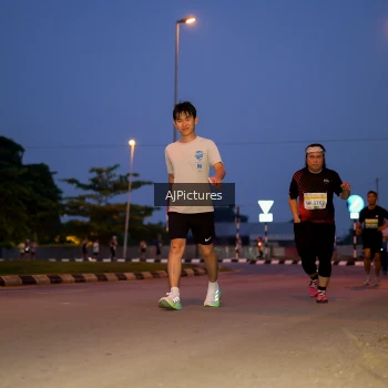Runner Photo 3440356